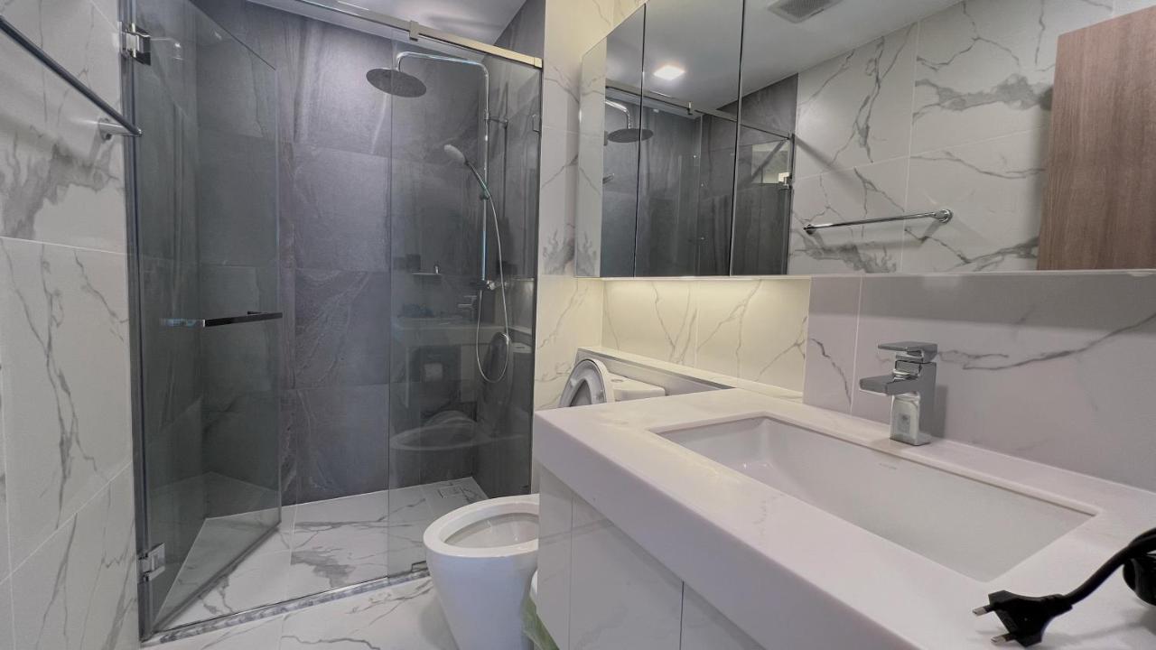 Luxury New Perfect Pool Gym Condo1 Br Chiang Mai Buitenkant foto